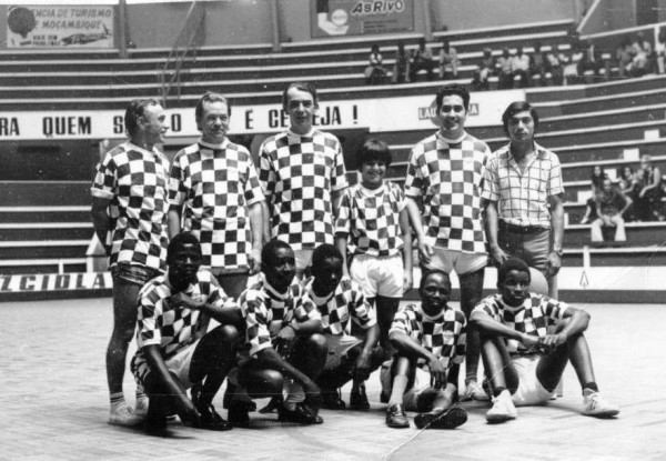 Equipa da RM - Basquetebol - 1975