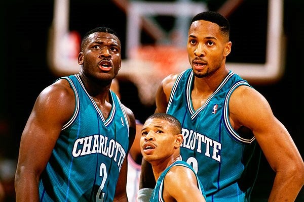 BANDEJA - Muggsy Bogues, o jogador mais baixo da história