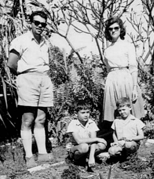 02-1961 - pais do Victor e Luis Fernando - Cópia