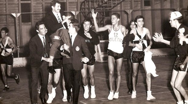 Os juniores do Desportivo LM conquistam Provincial de basquetebol na cidade da Beira - Época de 1964/65