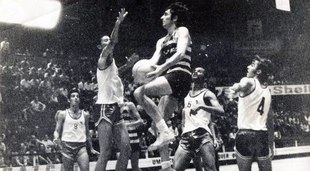 ADIVINHA QUEM SÃO! – Uma imagem das grandes noites do basquetebol moçambicano